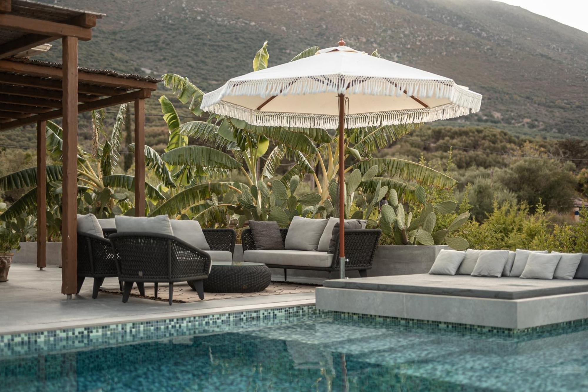 Yliessa - Luxury Pool Villa Surrounded By Nature Drakas Екстер'єр фото